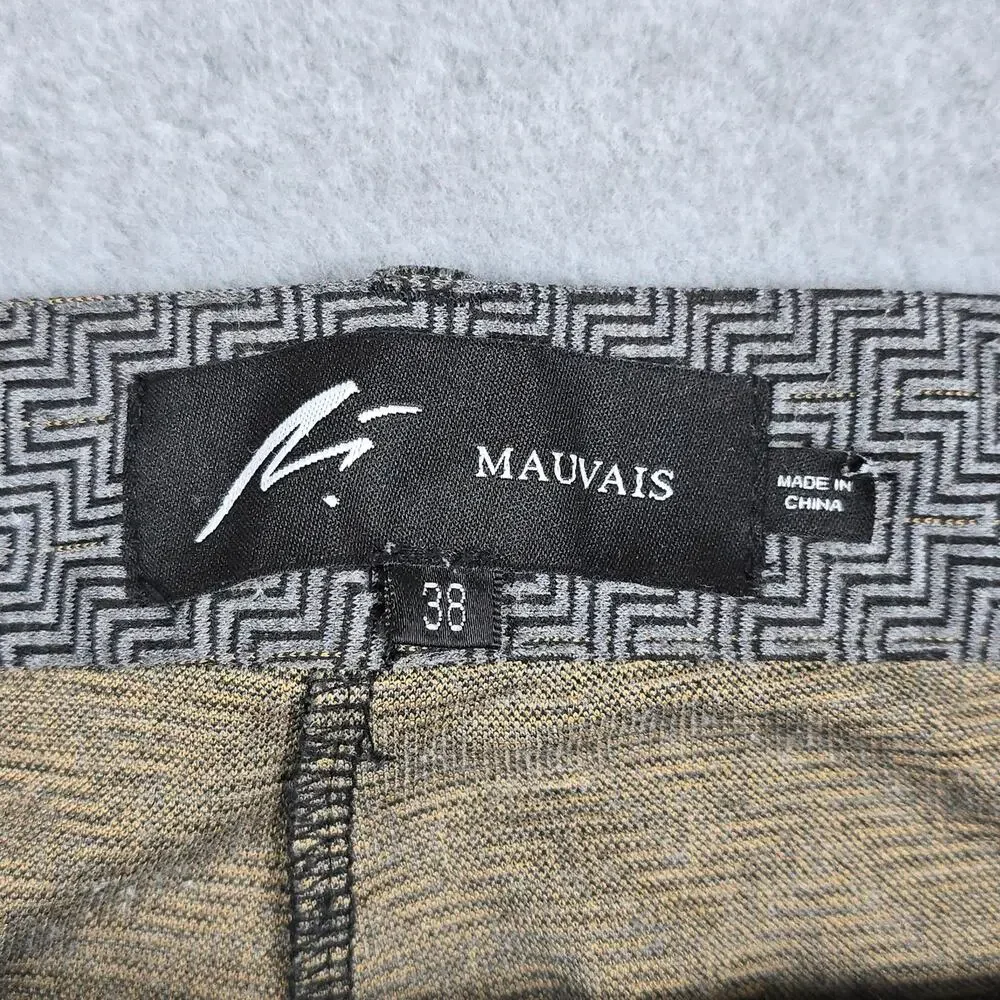 Mauvais 38 Louvre Gray Flat Front Shorts Logo Waistband Geometric Print Pattern